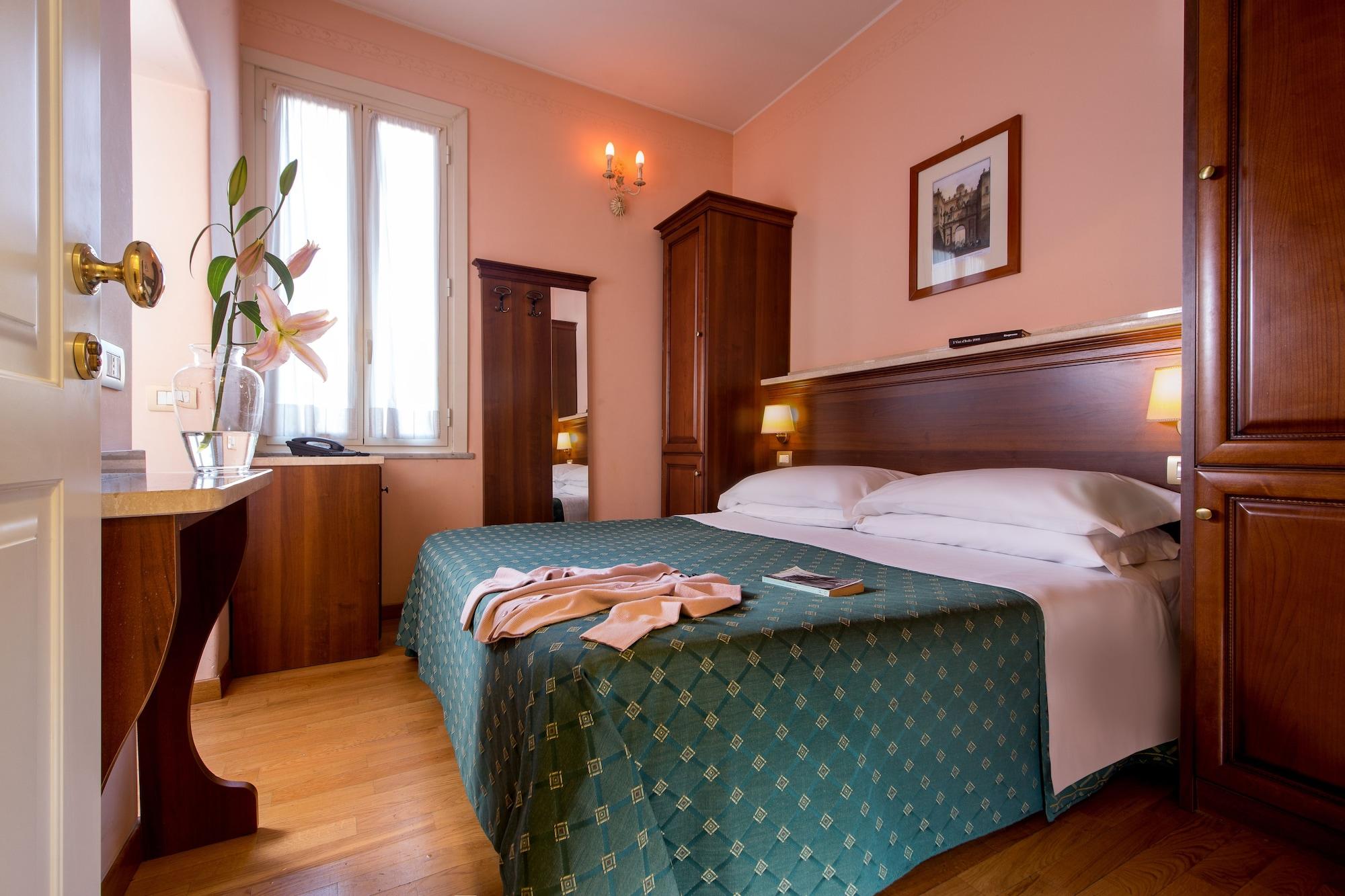 Palazzo Venere Hotel Рим Екстериор снимка
