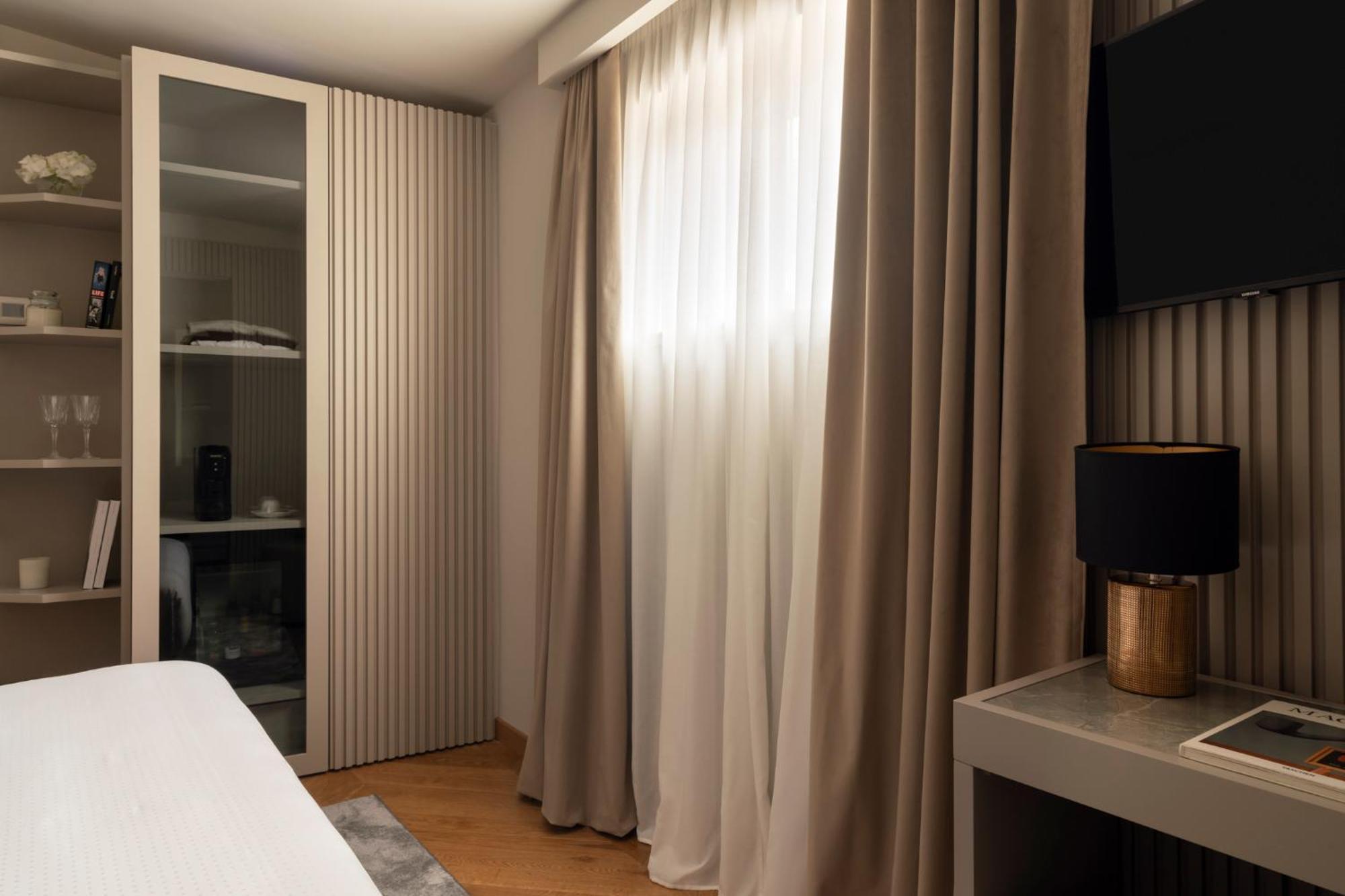 Palazzo Venere Hotel Рим Екстериор снимка